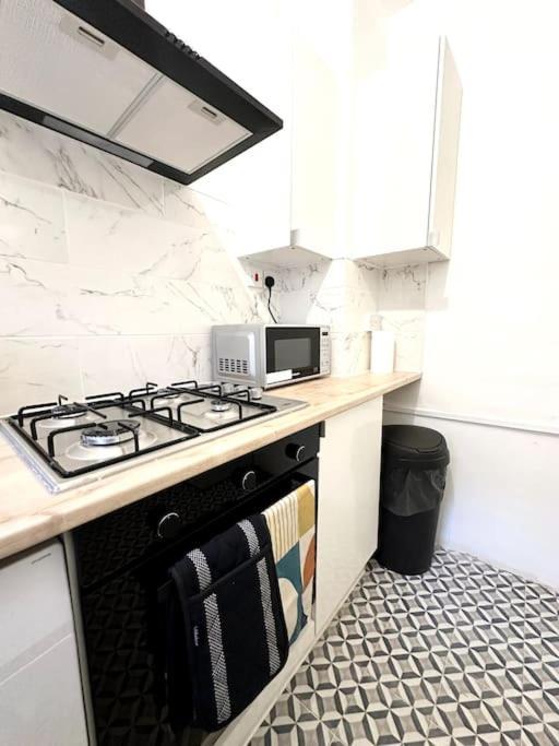 Quirky 3 Bedroom Flat In Shoreditch Londra Exterior foto