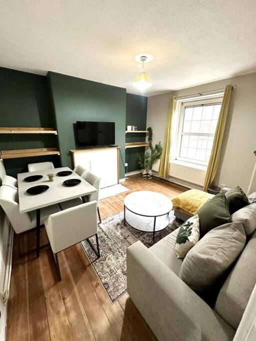 Quirky 3 Bedroom Flat In Shoreditch Londra Exterior foto